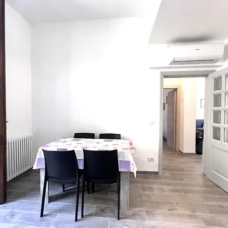 Ortensia-central With Terrace Appartement Sienne
